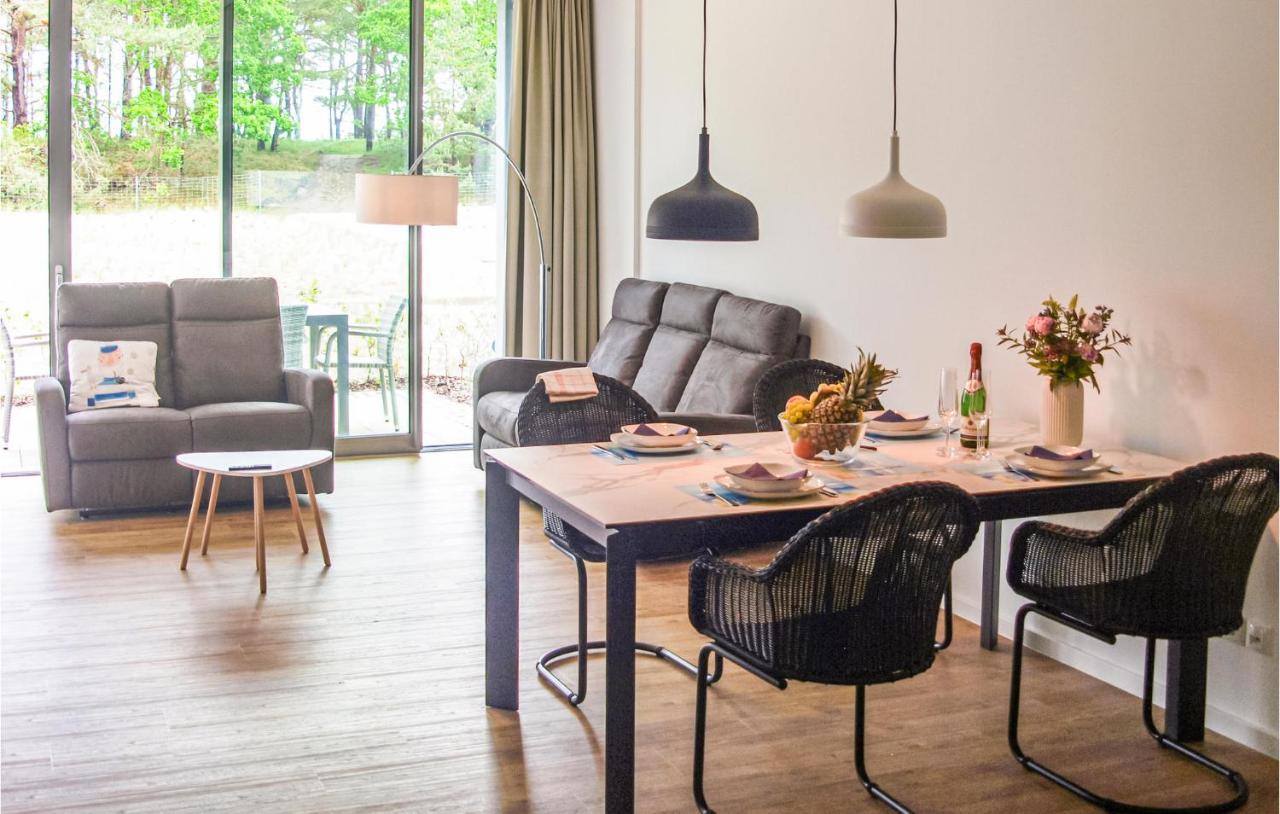 2 Bedroom Lovely Apartment In Binz Ot Prora Lubkow Luaran gambar